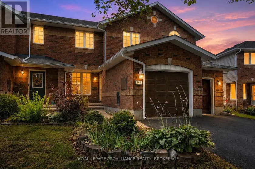 Townhouse at 562 QUAIL COURT, Kingston