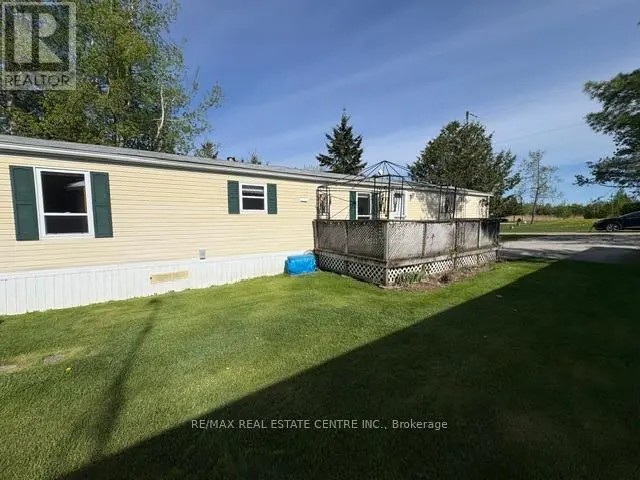 Detached at 40 MAPLE GROVE VILLAGE ROAD, Southgate