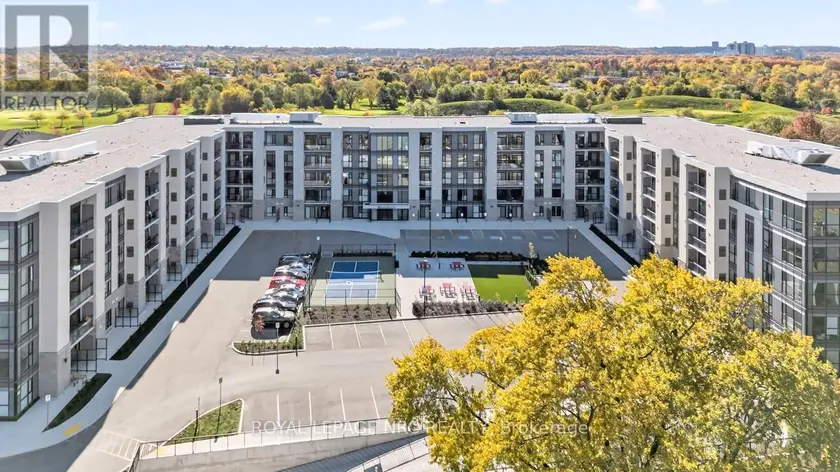 Apartment at UP32 - 50 HERRICK AVENUE, St. Catharines