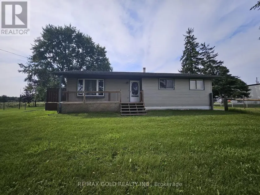 Detached at #RR5 - 685882 HIGHWAY 2, Norwich