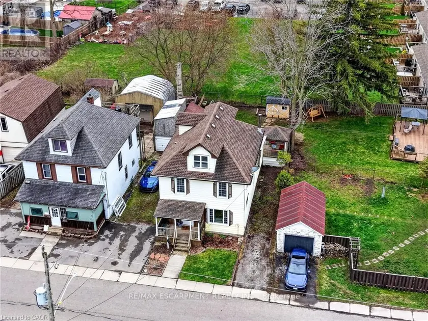 Detached at 122 SOUTH CAYUGA STREET W, Haldimand