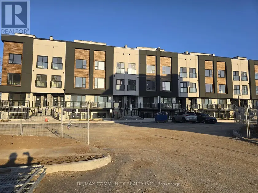 Townhouse at 309B - 16 MELBOURNE AVENUE, St. Catharines
