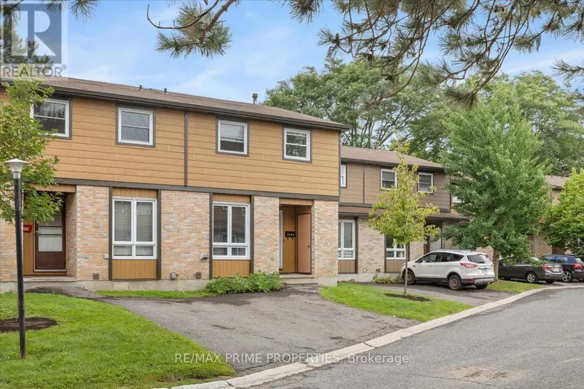 Townhouse at 29 - 6252 CASTILLE COURT, Ottawa