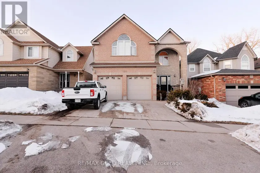 Detached at 230 DOON MILLS DRIVE, Kitchener