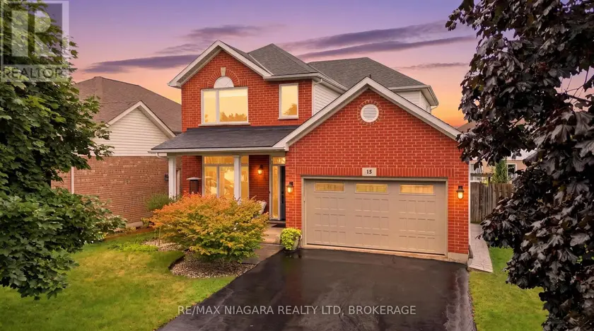 Detached at 15 COZOCAR CRESCENT, St. Catharines