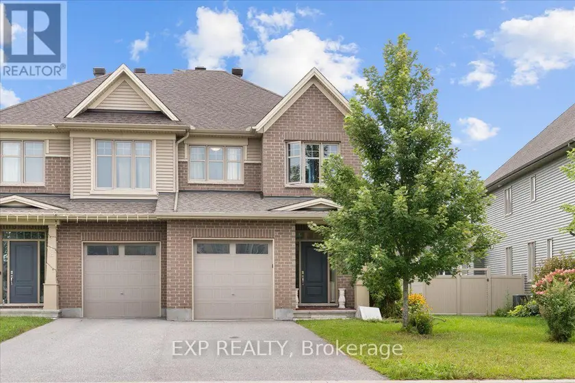 Semi-Detached/Link at 10 DUNCANVILLE STREET, Russell