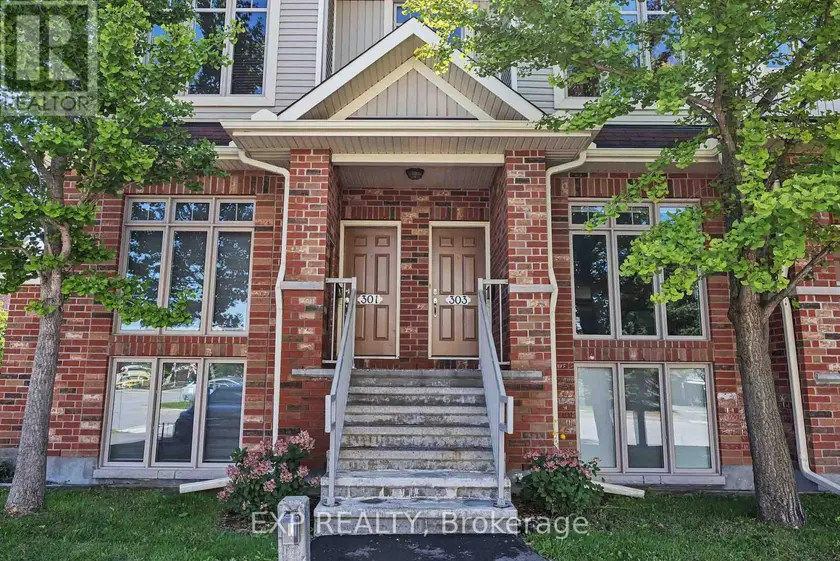 Townhouse at 1 - 301 ELITE PRIVATE, Ottawa