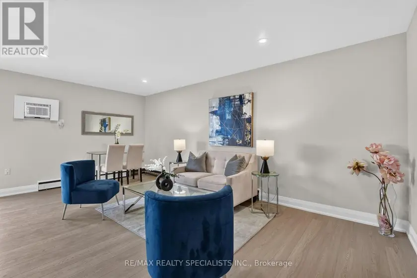Multiplex at 33 - 426 QUEENSTON STREET, St. Catharines