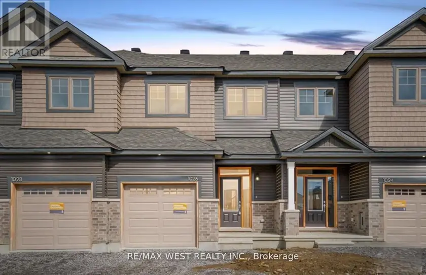 Townhouse at 1026 KIJIK CRESCENT, Ottawa