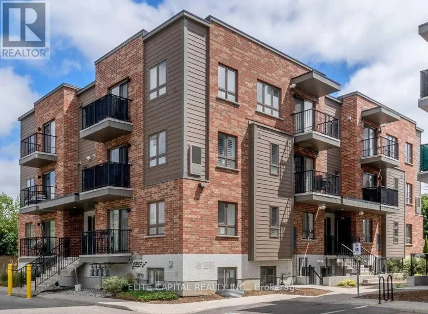Townhouse at A6 - 361 LANCASTER STREET W, Kitchener