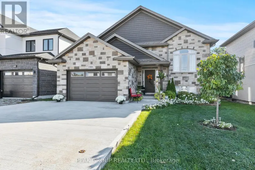 Detached at 398 AQUEDUCT STREET, Welland