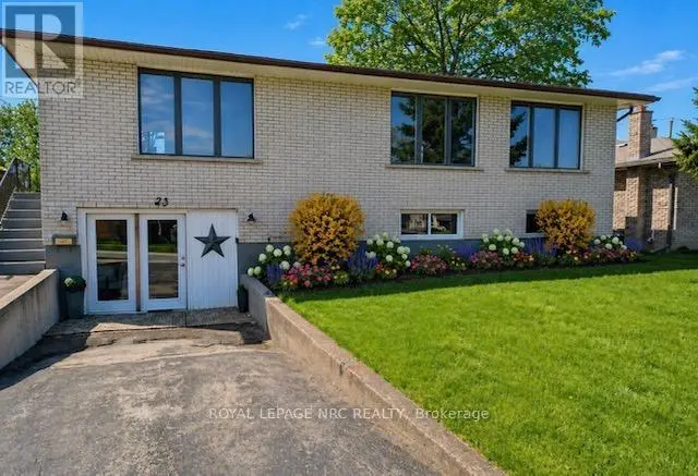 Detached at 23 NORTHGATE DRIVE, Welland