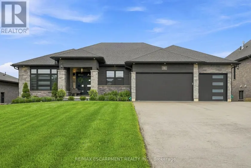 Detached at 14 HUDSON DRIVE, Brantford