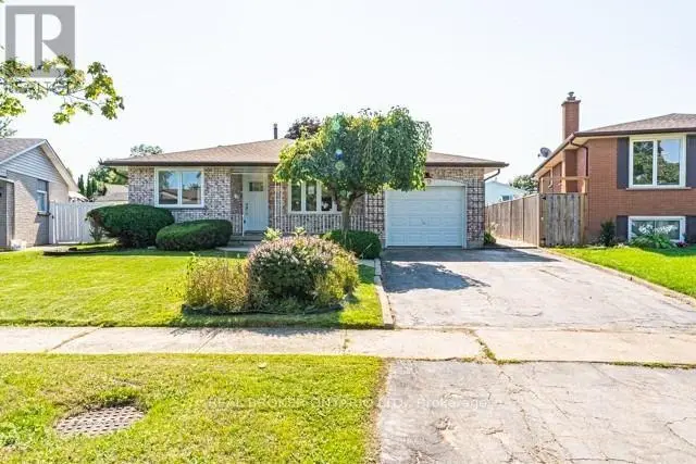 Detached at UPPER - 19 ARGYLE COURT, Welland