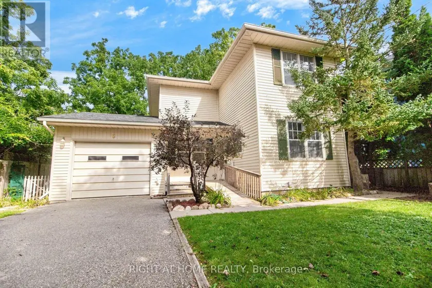 Detached at 8 AMELIA STREET, Brant