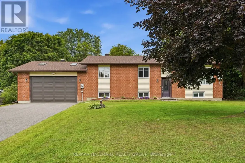 Detached at 601 LAKE GEORGE ROAD, Alfred and Plantagenet