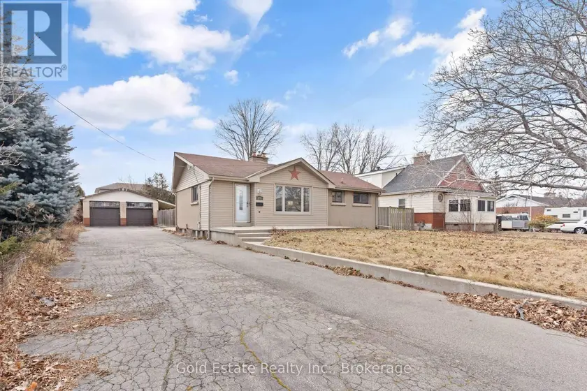 Detached at 298 BARTON STREET, Hamilton