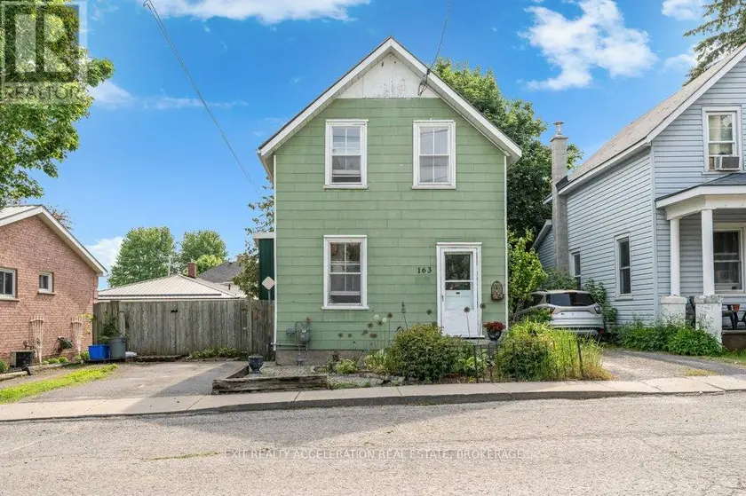 Detached at 163 GREEN STREET, Deseronto