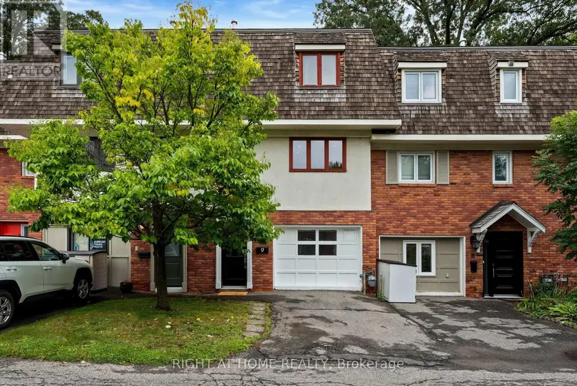 Townhouse at 9 MARCO LANE, Ottawa