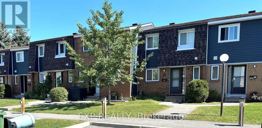Townhouse at 10 - 41 PIXLEY PRIVATE, Ottawa