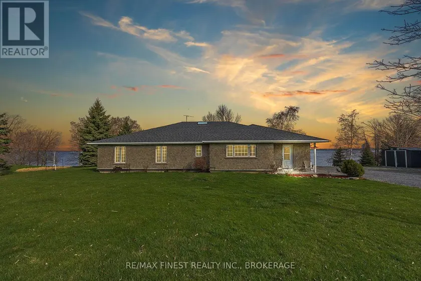 Detached at 2800 FRONT ROAD, Loyalist