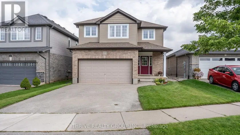 Detached at 2695 FOXBEND LINK, London