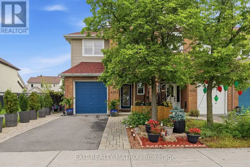 Townhouse at 4233 KELLY FARM DRIVE, Ottawa
