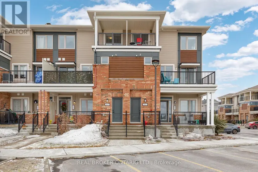 Townhouse at 405 PILOT PRIVATE, Ottawa