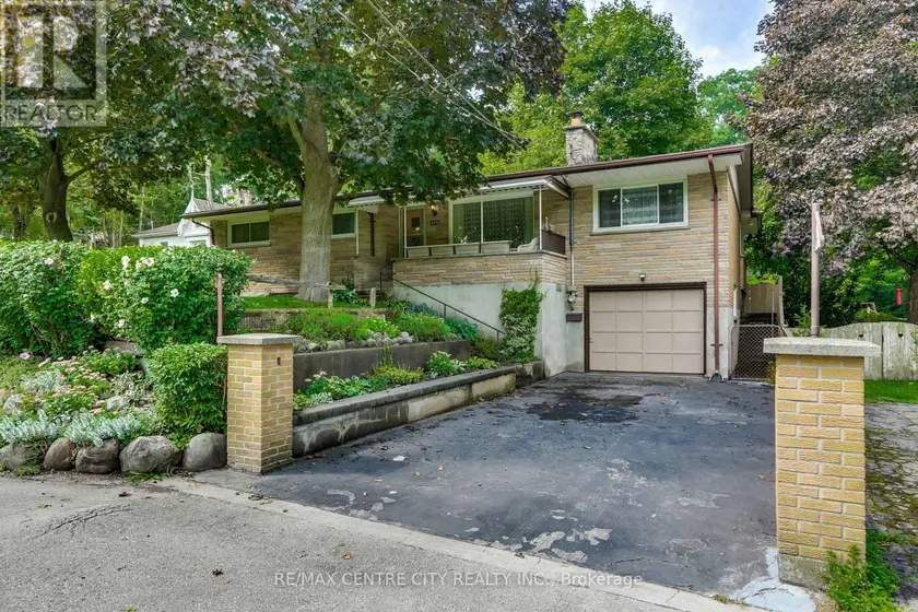 Detached at 223 HALLS MILL ROAD, London