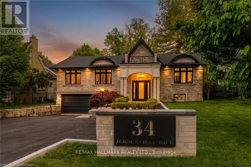 Detached at 34 JERSEYVILLE ROAD E, Hamilton