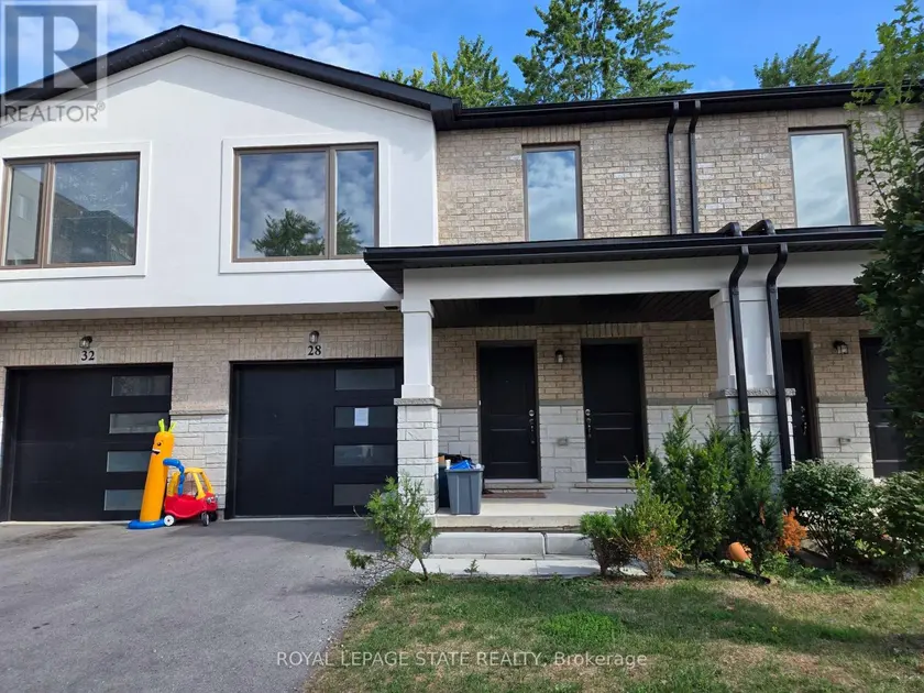 Townhouse at 28 ALAYCHE TRAIL, Welland