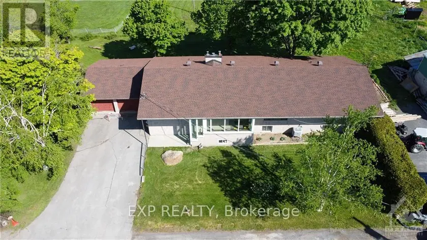 Detached at 5849 THIRD LINE ROAD, Ottawa