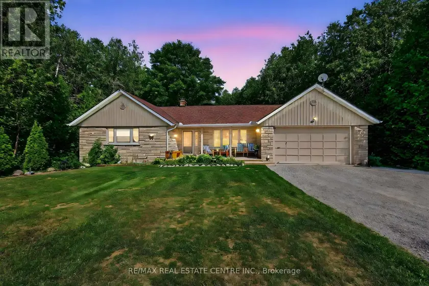 Detached at RD - 16 CEDAR LANE, Mono