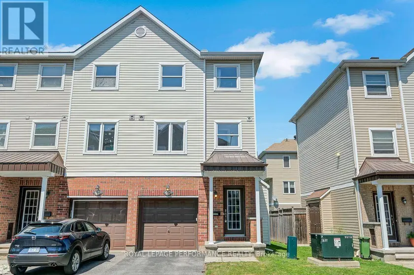 Townhouse at 759 SANIBEL PRIVATE, Ottawa
