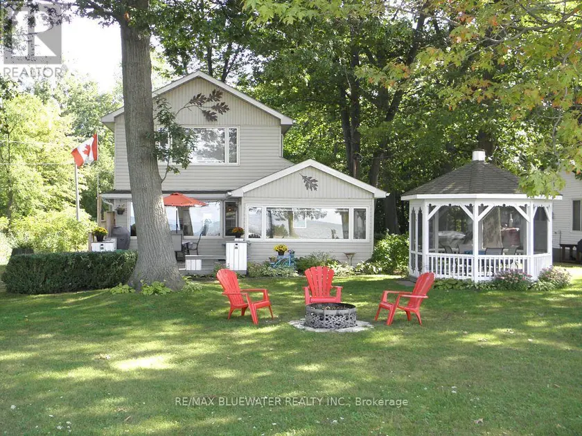 Detached at 9714 LAKE ROAD, Lambton Shores
