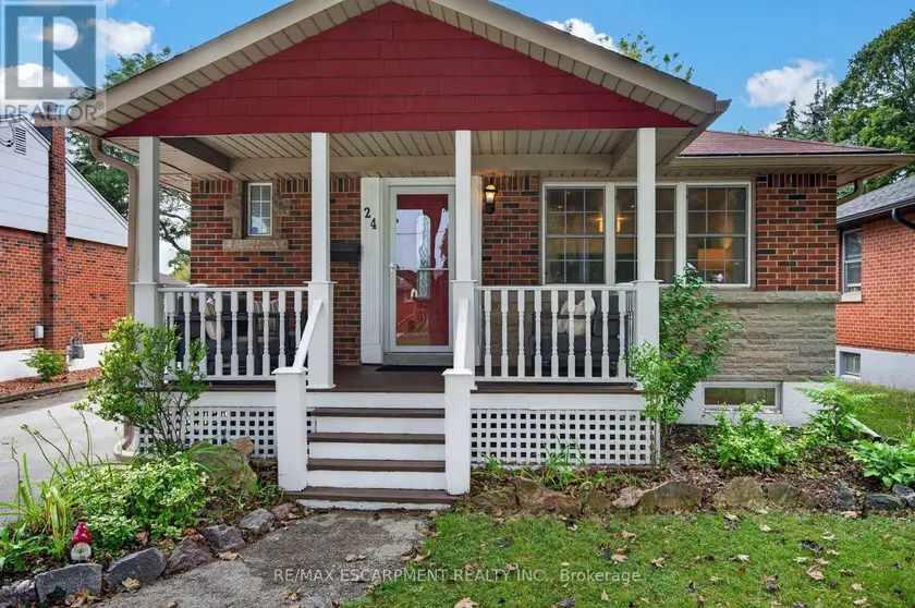 Detached at 24 CASTLEFIELD DRIVE, Hamilton