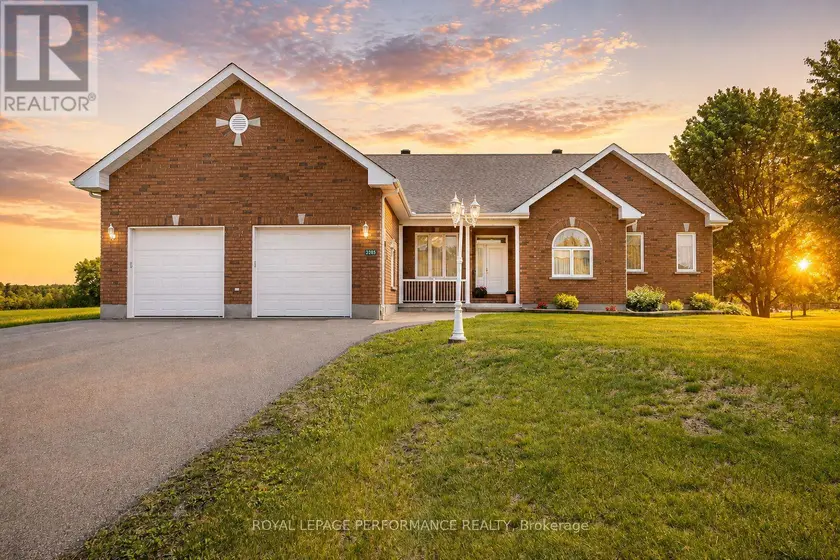 Detached at 3285 BROADWAY AVENUE, North Stormont