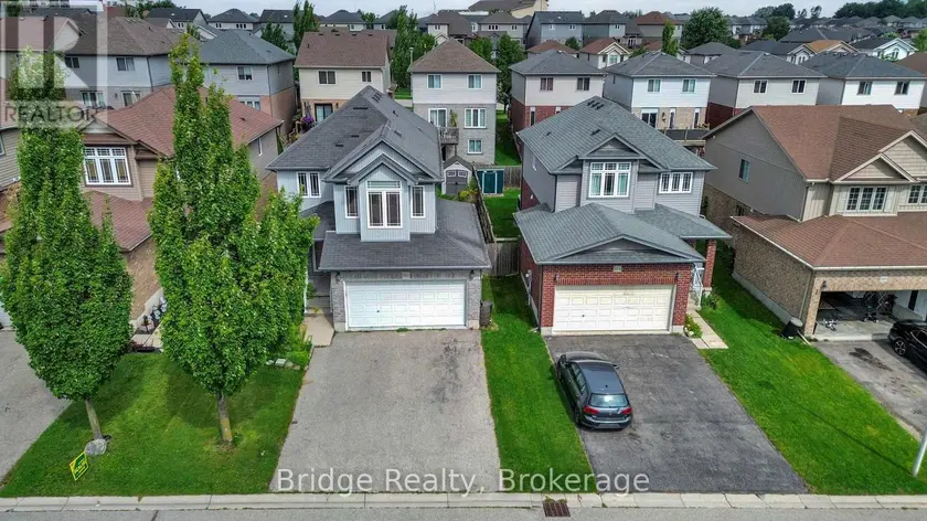 Detached at 880 FRONTENAC CRESCENT, Woodstock