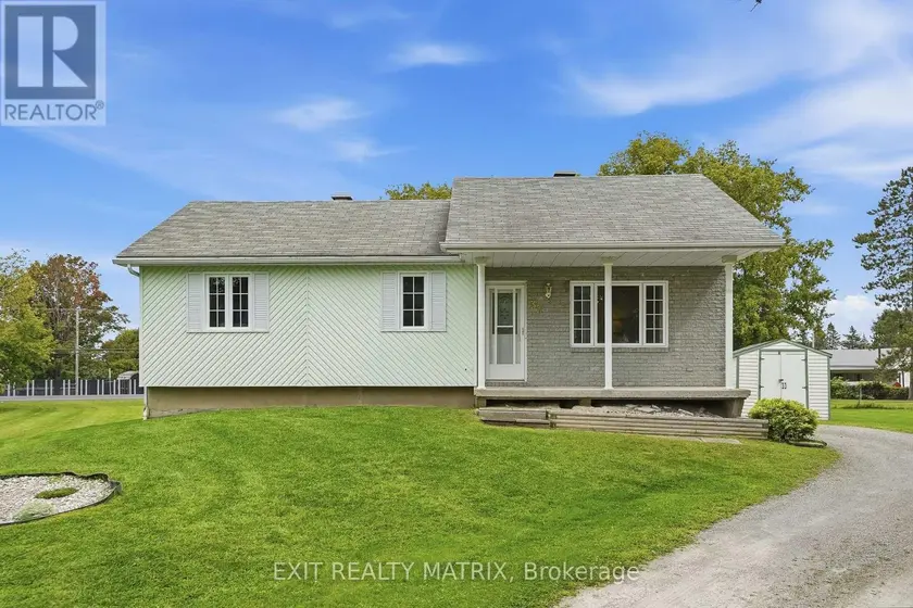 Detached at 33 FROST AVENUE, Hawkesbury