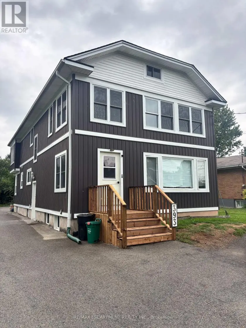 Multiplex at LOWER - 393 BOWEN ROAD, Fort Erie