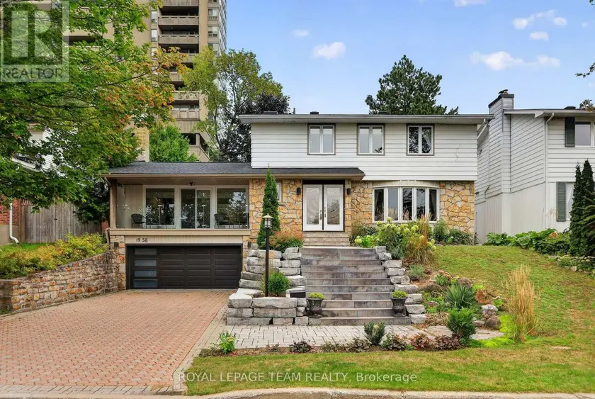 Detached at 1958 NEEPAWA AVENUE, Ottawa