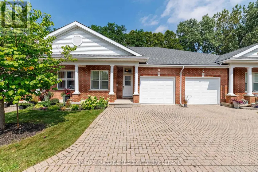 Townhouse at 8 - 3300 MONTROSE ROAD, Niagara Falls