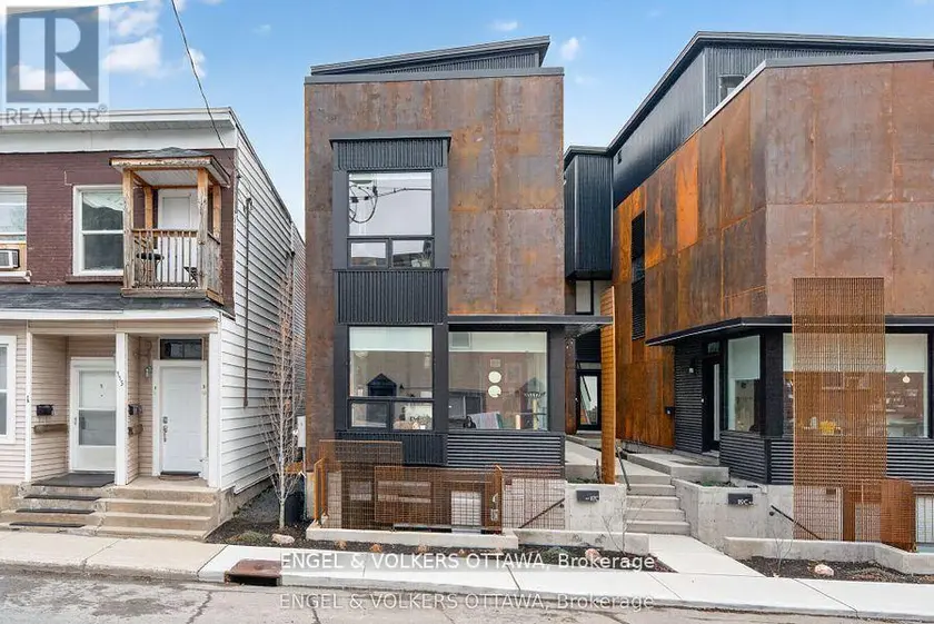 Semi-Detached/Link at B - 117 CARRUTHERS AVENUE, Ottawa