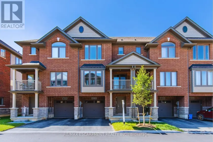 Townhouse at 47 - 19 PICARDY DRIVE, Hamilton