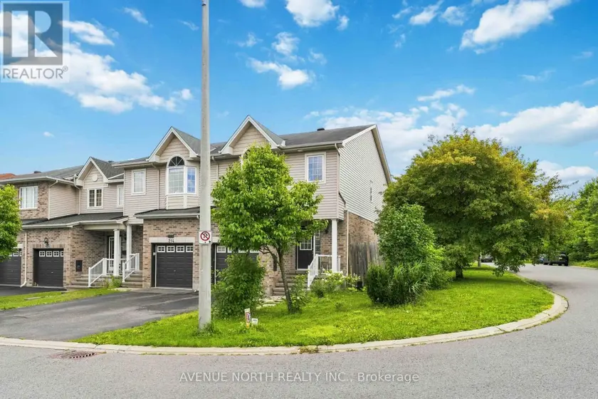Townhouse at 216 CITYVIEW CRESCENT, Ottawa