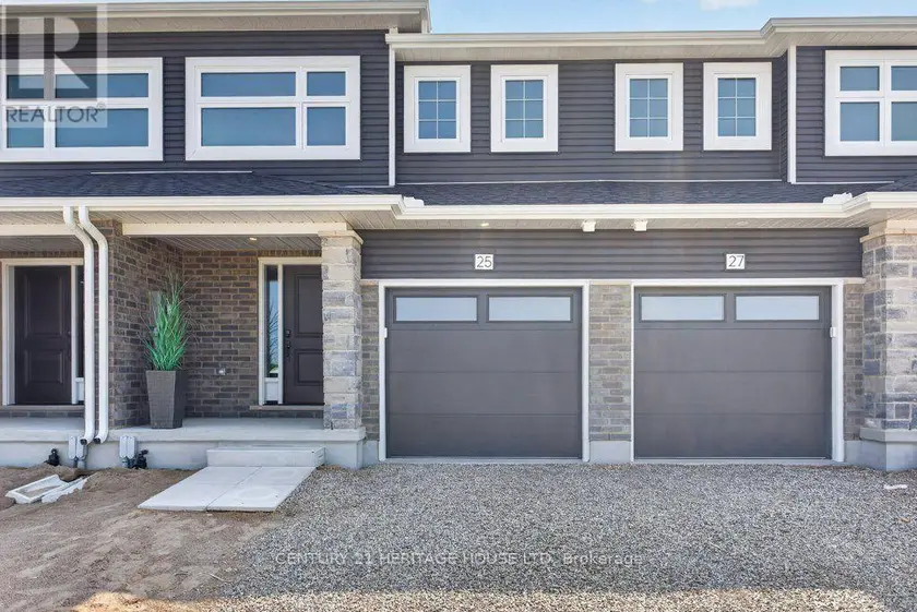 Townhouse at 25 KILN LANE E, St. Thomas