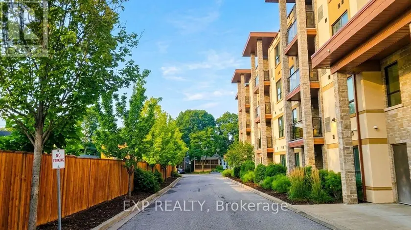 Apartment at 402 - 26 WELLINGTON STREET, St. Catharines