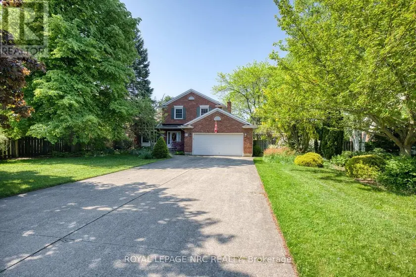 Detached at 35 GARRISON VILLAGE DRIVE, Niagara-on-the-Lake