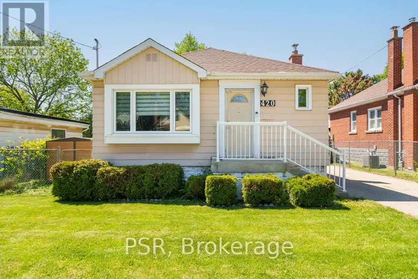Detached at 420 UPPER GAGE AVENUE, Hamilton
