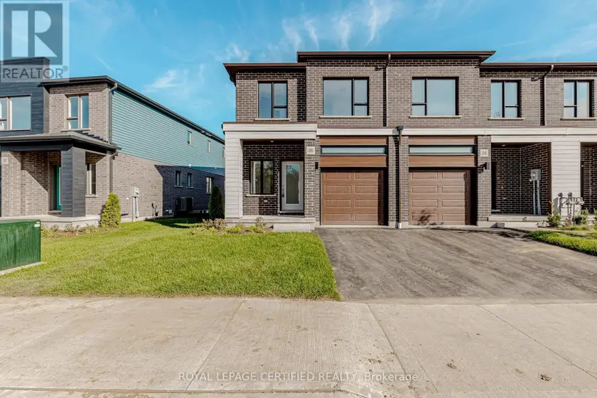 Townhouse at 26 OAK FOREST COMMON CRESCENT, Cambridge